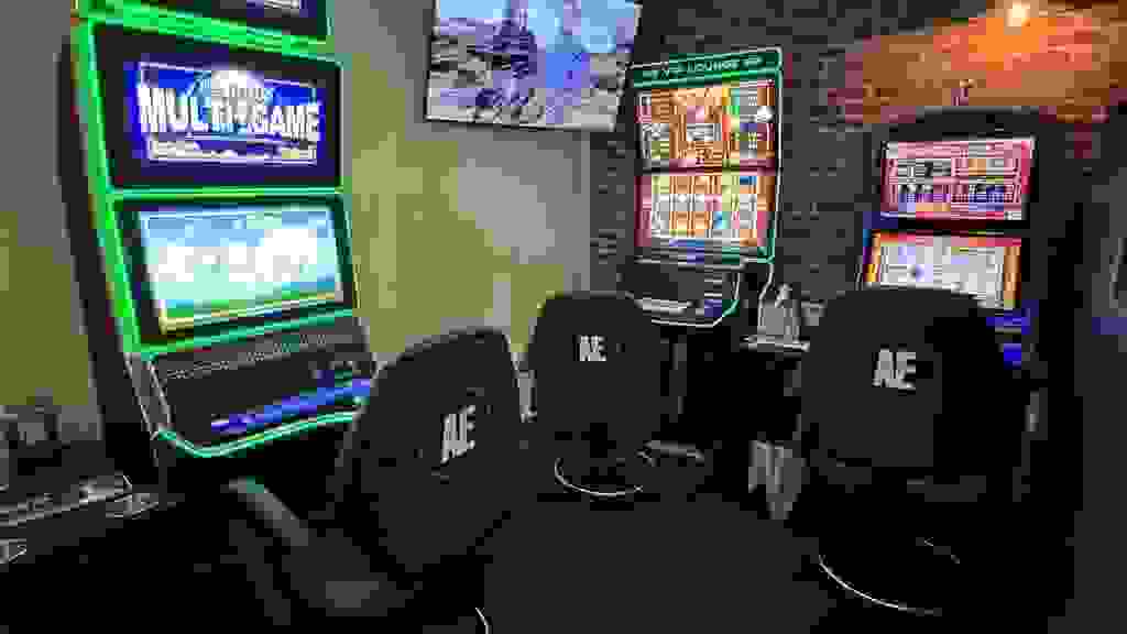 Lucky 7's Lounge Video Gaming & Slots Festival